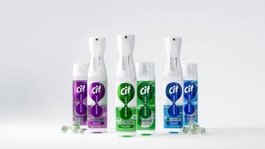 Neue Infinite-Clean-Sprays und Nachfüllpackungen von Cif in allen Duftvarianten