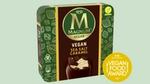 Eine Packung Magnum Vegan Sea Salt Caramel mit dem PETA Vegan Food Award Logo 2021.