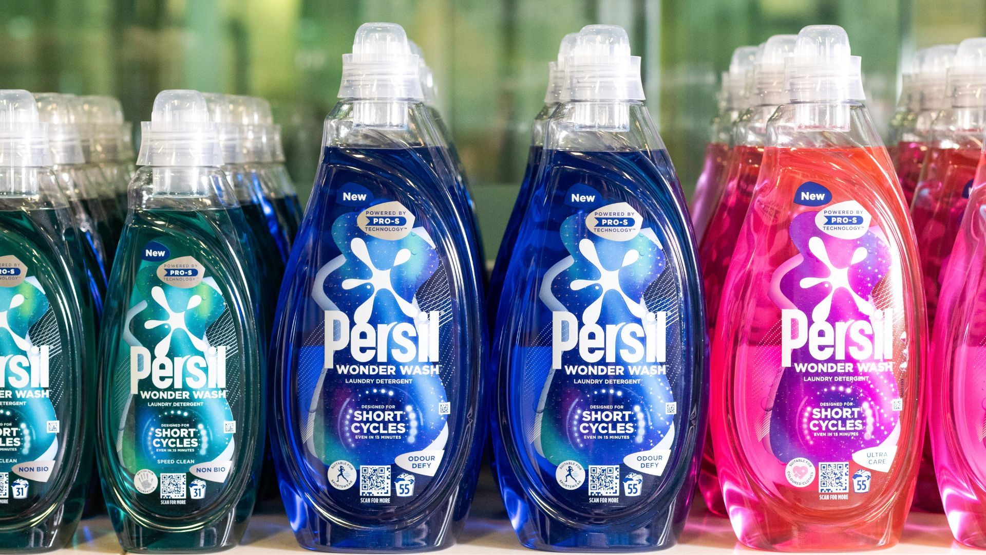 Wonder Wash-Produkte aus dem Waschmittelsortiment von Unilever.